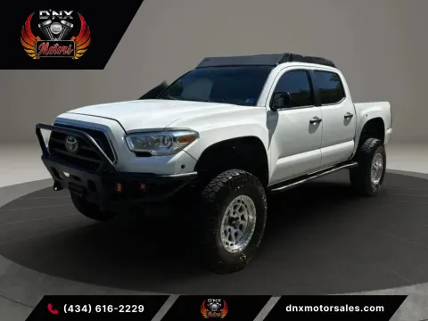 White 2022 Toyota Tacoma Double Cab SR5 Pickup 4D 5 ft for sale in Forest, VA