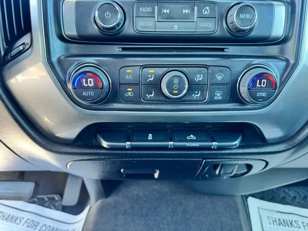 2015 Chevrolet Silverado 1500 LT - Photo 26