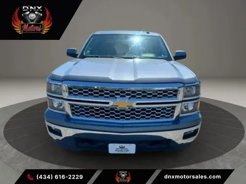 Gray 2015 Chevrolet Silverado 1500 Crew Cab LT Pickup 4D 5 3/4 ft for sale in Altavista, VA