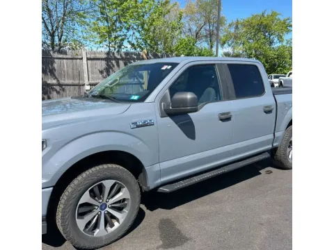 Photos of 2019 Ford F-150 SuperCrew Cab XL Pickup 4D 5 1/2 ft for sale in Altavista, VA at DNX Motors Altavista