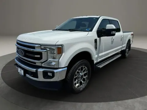 Photos of 2022 Ford F250 Super Duty Crew Cab Lariat Pickup 4D 6 3/4 ft for sale in Altavista, VA at DNX Motors Altavista