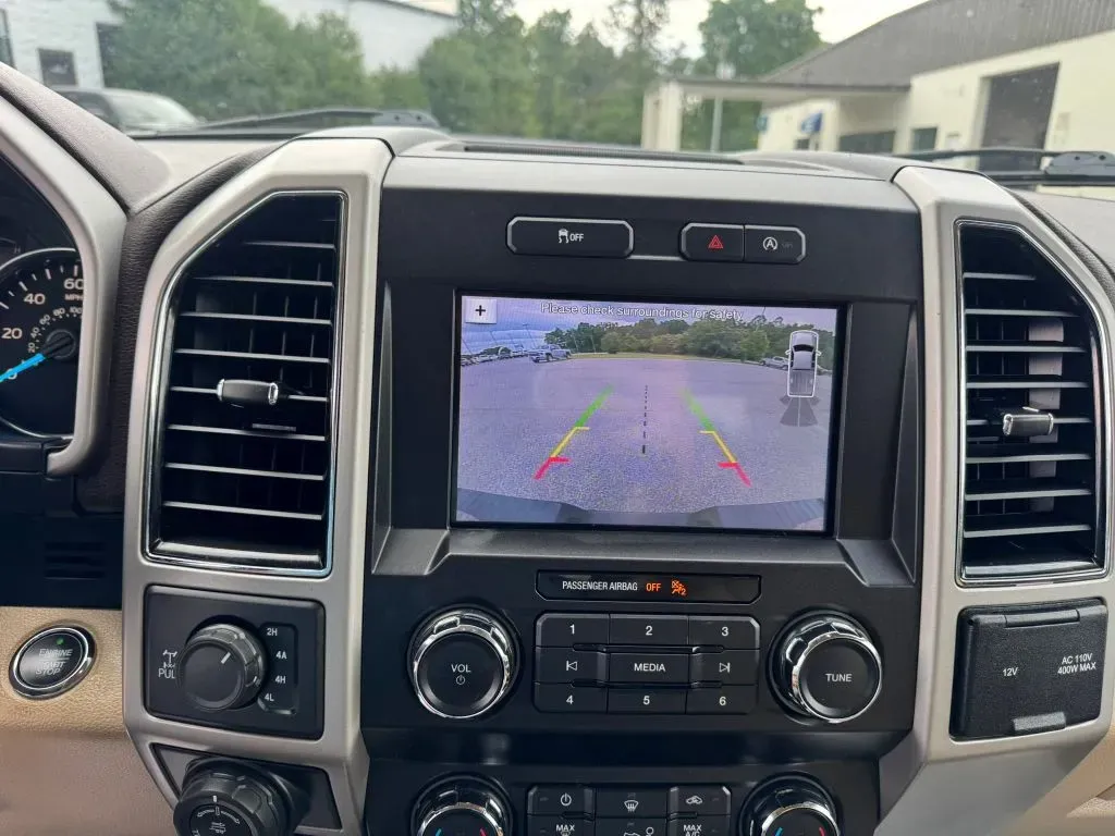 2019 Ford F-150 Lariat - Photo 31