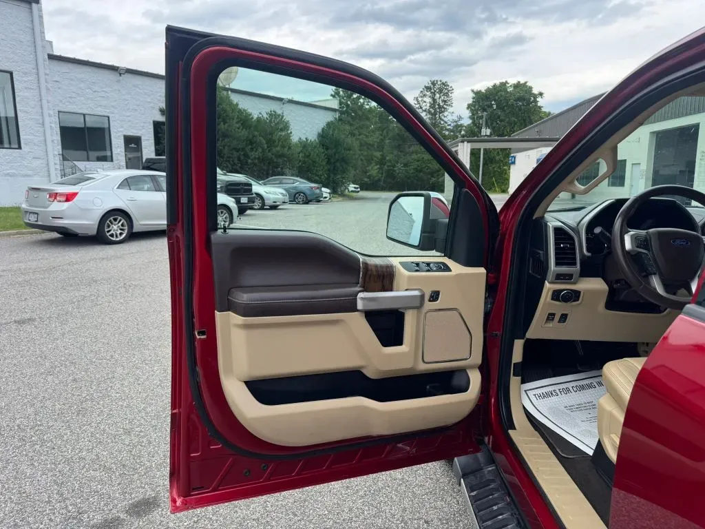 2019 Ford F-150 Lariat - Photo 20