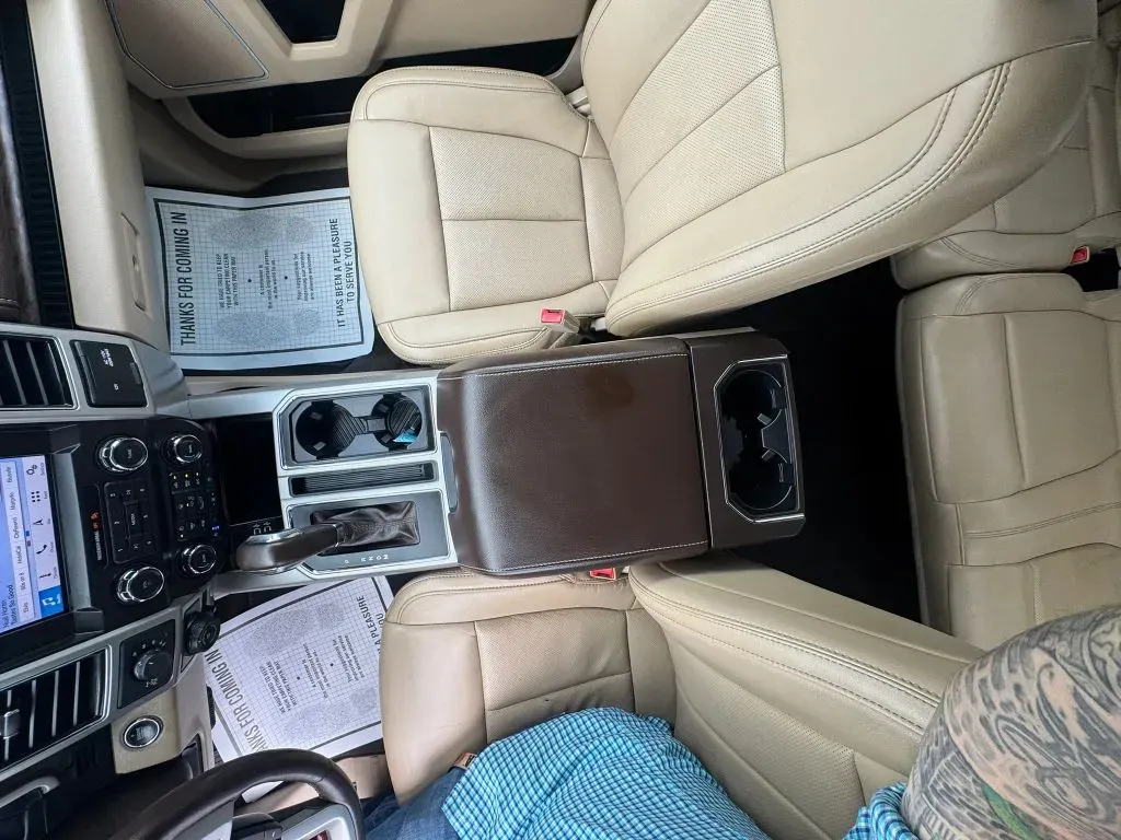 2019 Ford F-150 Lariat - Photo 25