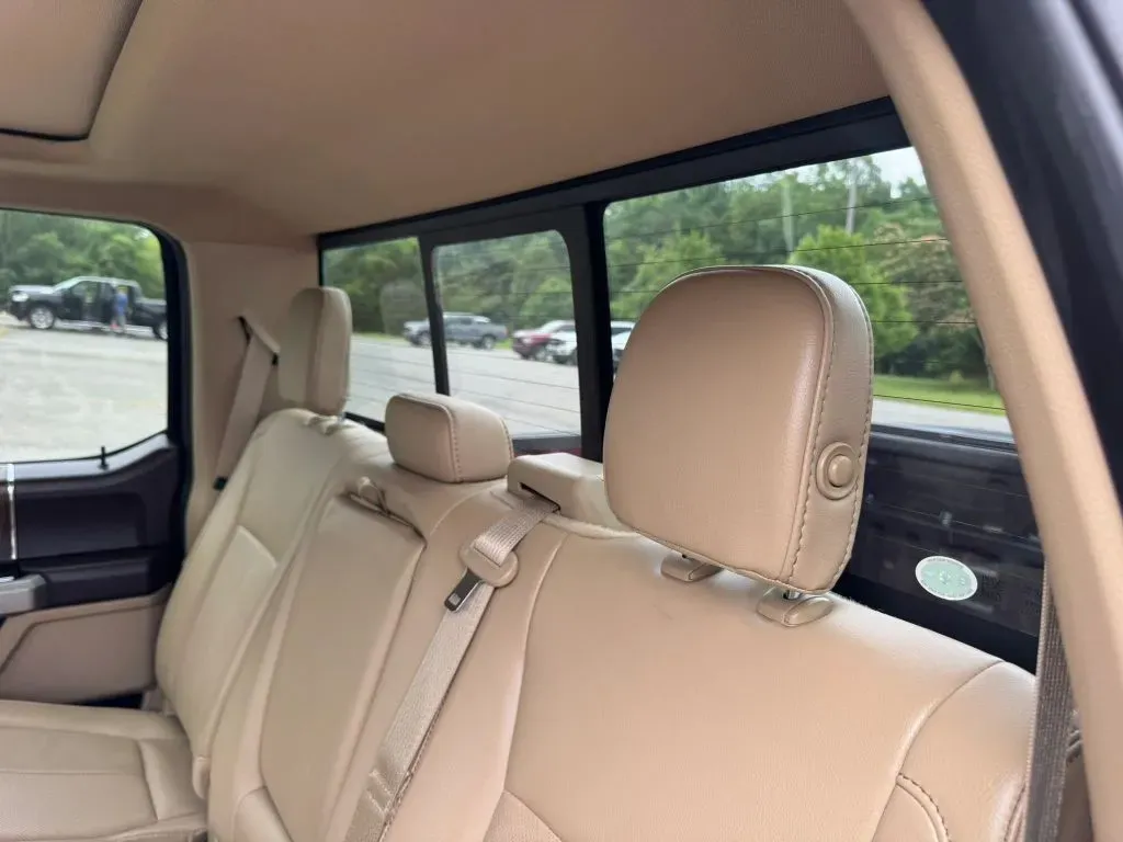 2019 Ford F-150 Lariat - Photo 44