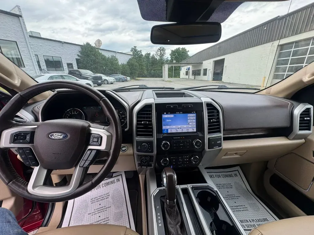 2019 Ford F-150 Lariat - Photo 24
