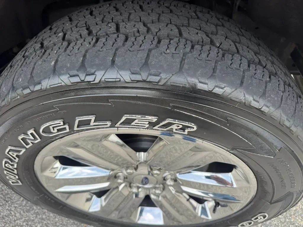 2019 Ford F-150 Lariat - Photo 16