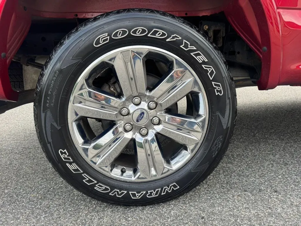 2019 Ford F-150 Lariat - Photo 13