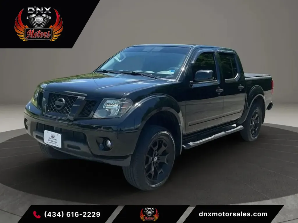 Black 2021 Nissan Frontier Crew Cab SV Pickup 4D 5 ft for sale in Altavista, VA
