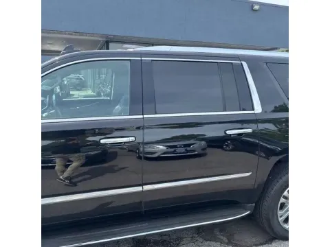 Another view of 2019 Cadillac Escalade ESV Sport Utility 4D for sale in Altavista, VA at DNX Motors Altavista