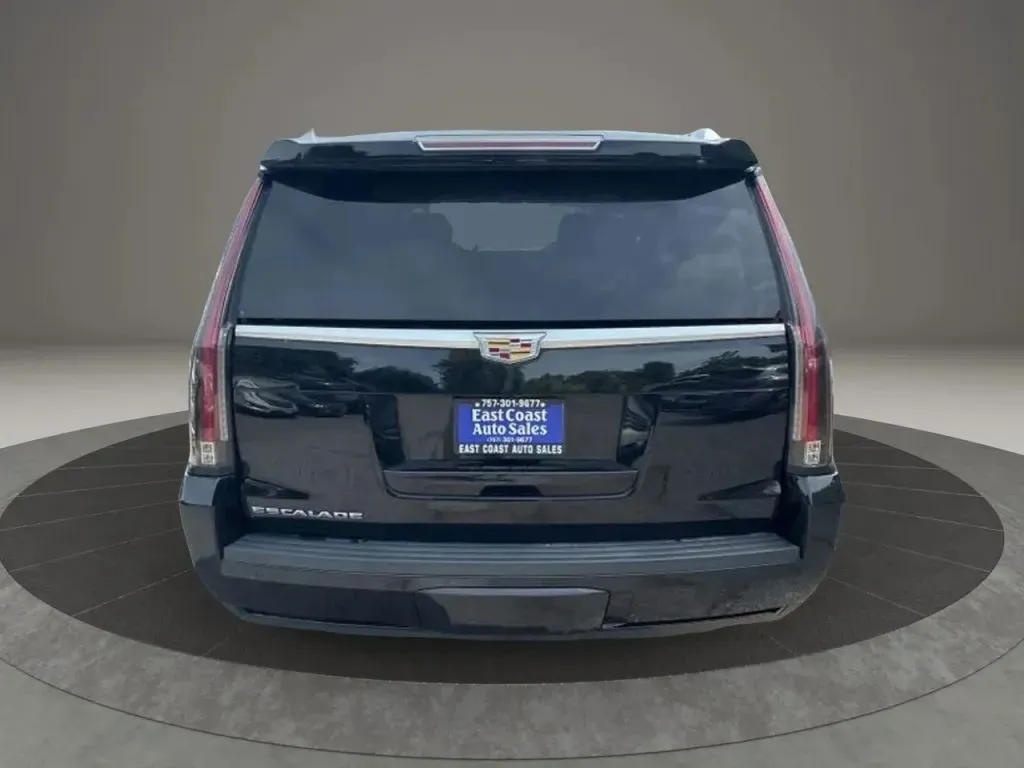 2019 Cadillac Escalade ESV Base - Photo 8