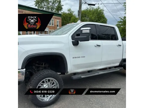 White 2020 Chevrolet Silverado 2500 HD Crew Cab LTZ Pickup 4D 6 1/2 ft for sale in Altavista, VA