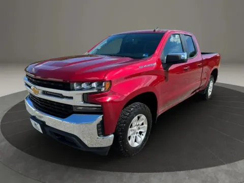 Photos of 2020 Chevrolet Silverado 1500 Double Cab LT Pickup 4D 6 1/2 ft for sale in Altavista, VA at DNX Motors Altavista