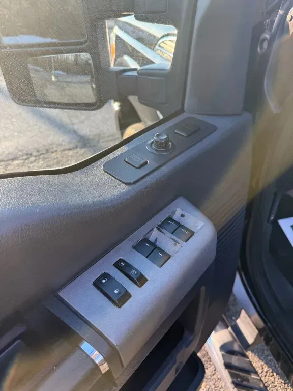 2016 Ford F-250 Super Duty Lariat - Photo 26