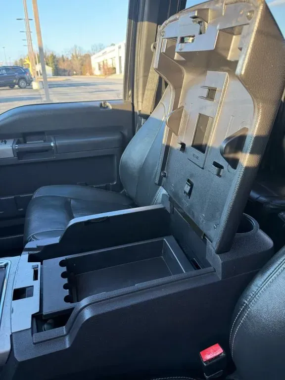 2016 Ford F-250 Super Duty Lariat - Photo 35