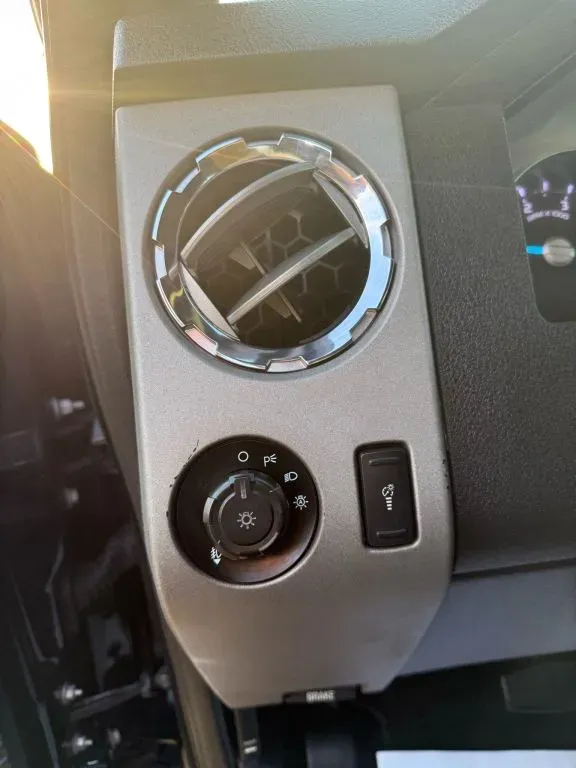 2016 Ford F-250 Super Duty Lariat - Photo 30
