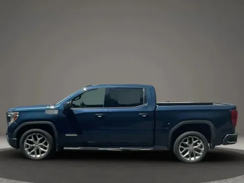 Photos of 2020 GMC Sierra 1500 Crew Cab Elevation Pickup 4D 5 3/4 ft for sale in Altavista, VA at DNX Motors Altavista