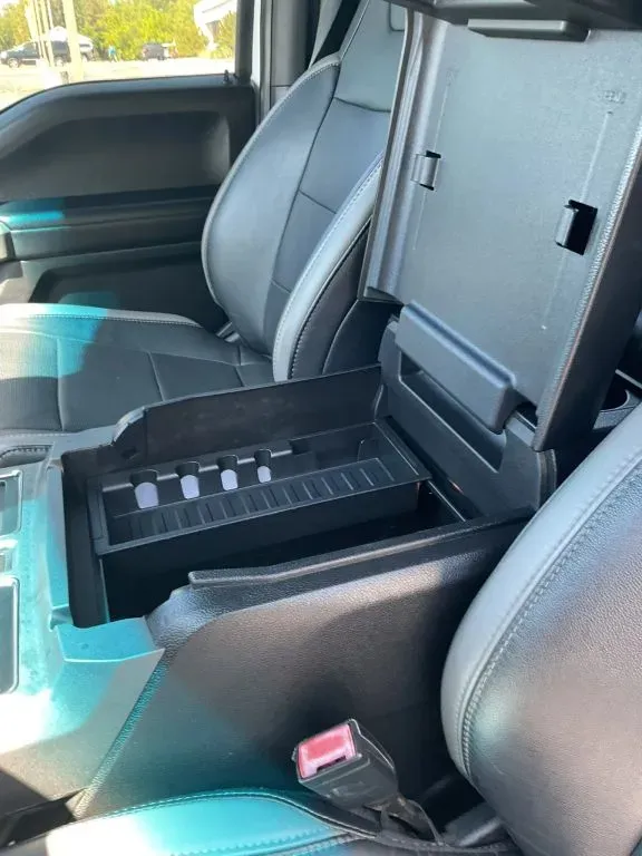 2018 Ford F-150 Raptor - Photo 38