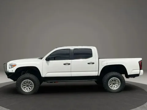 Another view of 2022 Toyota Tacoma Double Cab SR5 Pickup 4D 5 ft for sale in Altavista, VA at DNX Motors Altavista