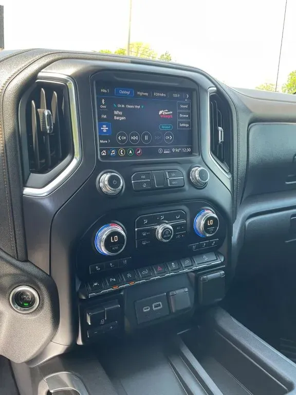 2020 GMC Sierra 1500 AT4 - Photo 27