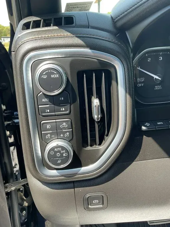 2020 GMC Sierra 1500 AT4 - Photo 24