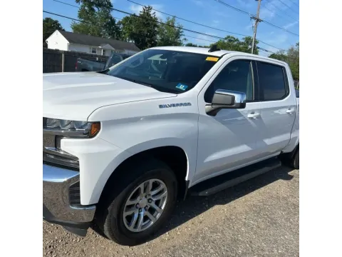Photos of 2019 Chevrolet Silverado 1500 Crew Cab LT Pickup 4D 5 3/4 ft for sale in Altavista, VA at DNX Motors Altavista