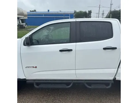 Another view of 2022 GMC Canyon Crew Cab AT4 Pickup 4D 5 ft for sale in Altavista, VA at DNX Motors Altavista