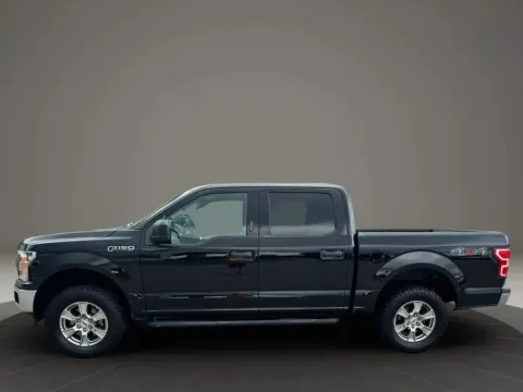 Another view of 2018 Ford F-150 SuperCrew Cab XLT Pickup 4D 5 1/2 ft for sale in Altavista, VA at DNX Motors Altavista