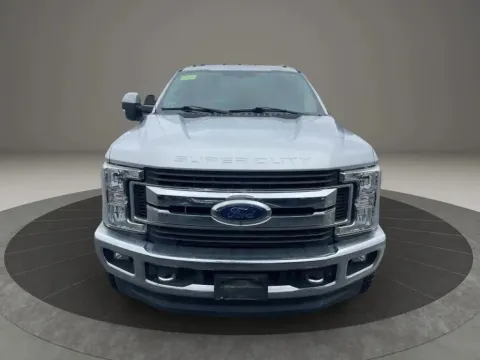 More photos of 2017 Ford F350 Super Duty Super Cab XLT Pickup 4D 6 3/4 ft at DNX Motors Altavista, VA