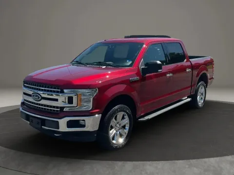 Photos of 2019 Ford F-150 SuperCrew Cab XLT Pickup 4D 5 1/2 ft for sale in Altavista, VA at DNX Motors Altavista