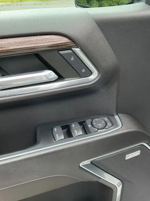 2022 Chevrolet Silverado 1500 RST - Photo 23