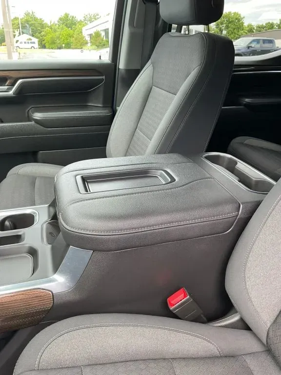 2022 Chevrolet Silverado 1500 RST - Photo 30