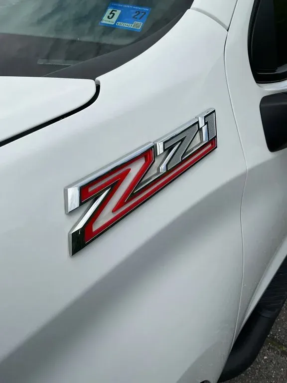 2022 Chevrolet Silverado 1500 RST - Photo 10