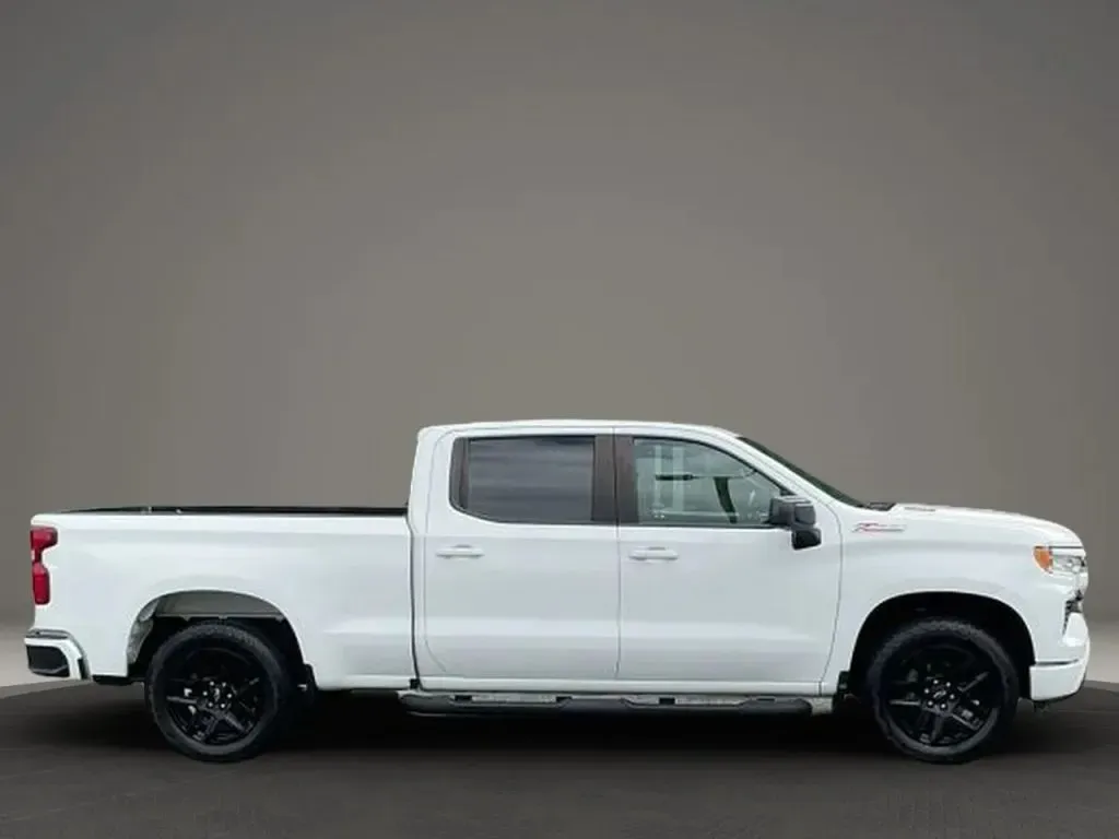 2022 Chevrolet Silverado 1500 RST - Photo 6