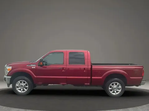 Photos of 2016 Ford F250 Super Duty Crew Cab Lariat Pickup 4D 6 3/4 ft for sale in Altavista, VA at DNX Motors Altavista