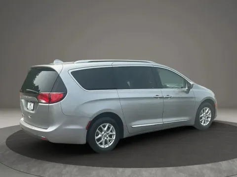 More photos of 2020 Chrysler Pacifica Touring L Minivan 4D at DNX Motors Altavista, VA