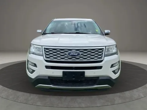 More photos of 2016 Ford Explorer Platinum Sport Utility 4D at DNX Motors Altavista, VA