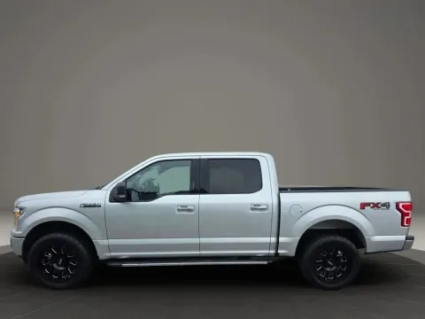 Photos of 2018 Ford F-150 SuperCrew Cab XLT Pickup 4D 5 1/2 ft for sale in Altavista, VA at DNX Motors Altavista