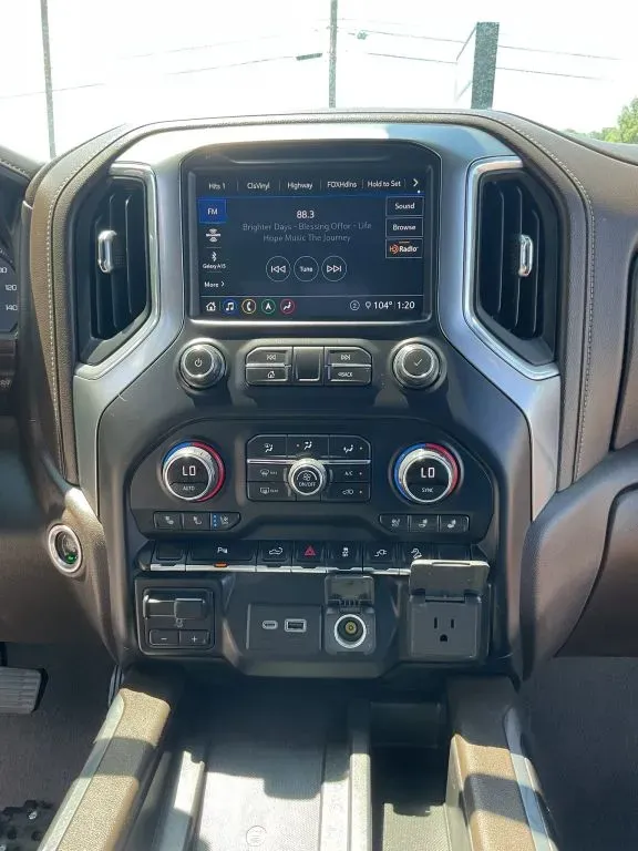 2020 Chevrolet Silverado 2500HD LTZ - Photo 41