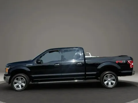 Photos of 2020 Ford F-150 SuperCrew Cab XLT Pickup 4D 6 1/2 ft for sale in Altavista, VA at DNX Motors Altavista