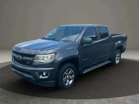 Photos of 2017 Chevrolet Colorado Crew Cab Z71 Pickup 4D 5 ft for sale in Altavista, VA at DNX Motors Altavista