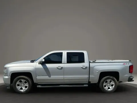 Another view of 2017 Chevrolet Silverado 1500 Crew Cab Z71 LT Pickup 4D 5 3/4 ft for sale in Altavista, VA at DNX Motors Altavista