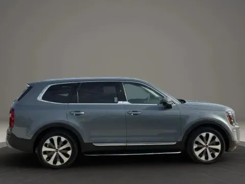 More photos of 2020 Kia Telluride EX Sport Utility 4D at DNX Motors Altavista, VA