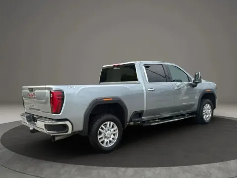 More photos of 2024 GMC Sierra 2500 HD Crew Cab SLT Pickup 4D 6 1/2 ft at DNX Motors Altavista, VA