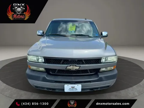 Beige 2002 Chevrolet Silverado 2500 HD Crew Cab Short Bed for sale in Altavista, VA