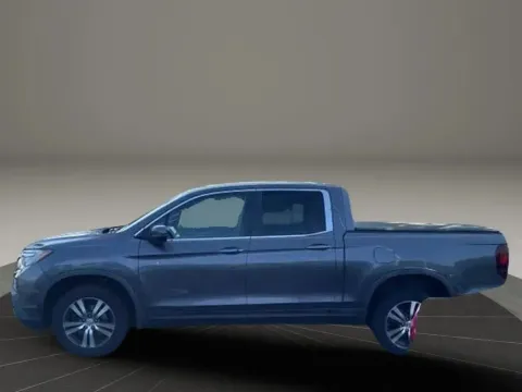 More photos of 2017 Honda Ridgeline RTS Pickup 4D 5 ft at DNX Motors Altavista, VA