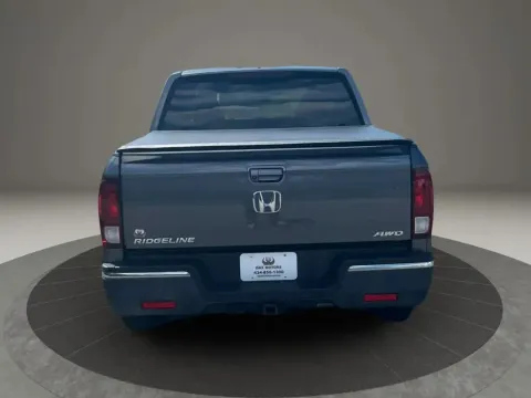 More photos of 2017 Honda Ridgeline RTS Pickup 4D 5 ft at DNX Motors Altavista, VA