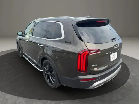 More photos of 2022 Kia Telluride SX Sport Utility 4D at DNX Motors Altavista, VA