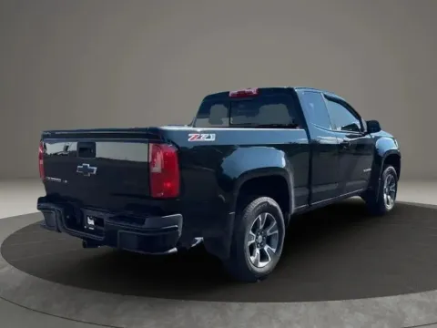 More photos of 2017 Chevrolet Colorado Extended Cab Z71 Pickup 2D 6 ft at DNX Motors Altavista, VA