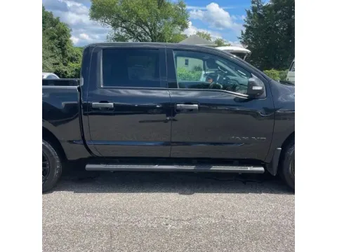 More photos of 2019 Nissan Titan Crew Cab SV Pickup 4D 5 1/2 ft at DNX Motors Altavista, VA